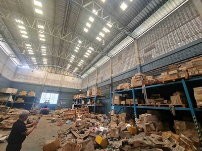 ขาย ที่ดินพร้อมโรงงาน 2 โรง 2-2-88ไร่ นิคม  แขวงลำปลาทิว 