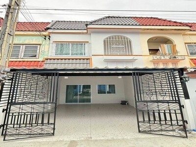 ขายบ้านทาวน์เฮาส์ 2 ชั้น ตลาดประมงอ่างศิลา (ตลาดอ่างศิลา)