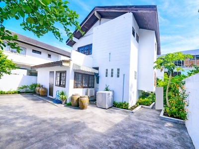  BTSเสนานิคม รร.สตรีวิทยา2 1กม. บ้านเดี่ยว 5-6นอน 2น้ำ ใกล้