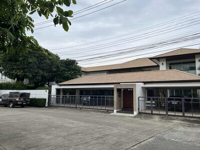 ขายบ้านเดี่ยวย่านเลียบด่วน 259 ตรว.ไพรเวท เนอวาน่า ลาดพร้าว โยธิน