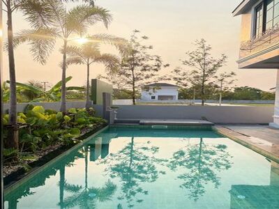 ราคา 11.8 ล้าน #โซนสารภี พูลวิลล่าหรู #สไตล์ยุโรปคลาสสิก พร้อมอยู