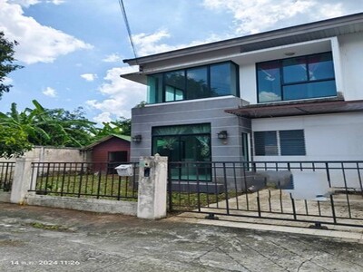 ทาวน์เฮ้าส์ เดอะวิลล่า รามคำแหง-สุวรรณภูมิ  มีนบุรี กรุงเทพ 