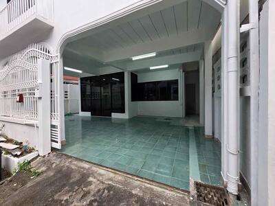 ให้เช่าบ้านเดี่ยว 2ชั้น หมู่บ้านระเบียงทอง 4 ซอยนาคนิวาส 44 ลาดพร