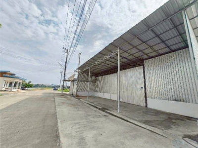 รร.ทานตะวันไตรภาษา 3.2 กม. ถ.เลียบคลอง โกดัง ออฟฟิศ 1 ชั้น  888 ต