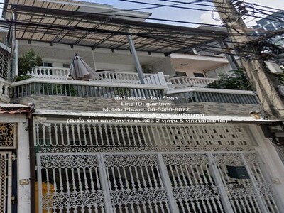ให้เช่าทาวน์โฮม 4.5 ชั้น (สภาพใหม่) ใกล้ MRT สุทธิสาร 25.8 ตร.ว.