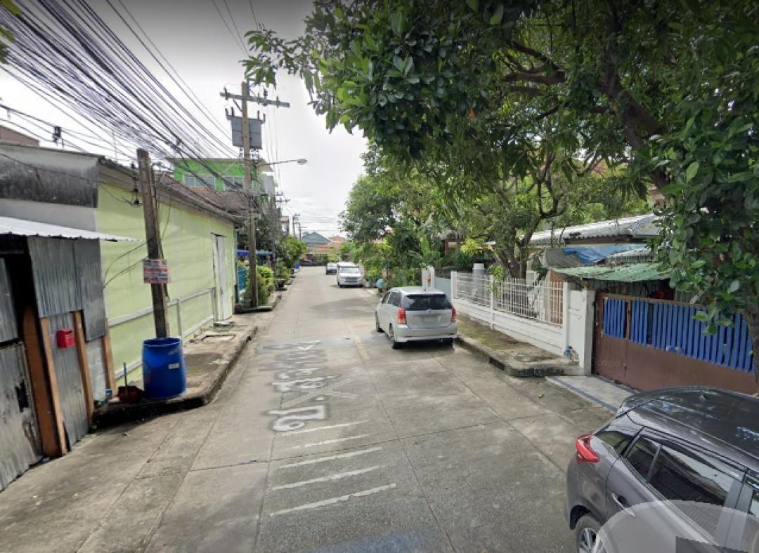 ขายที่ดินพร้อมสิ่งปลูกสร้าง 64 ตร.ว ย่านห้วยขวาง สุทธิสาร ใกล้MRTห้วยขวาง