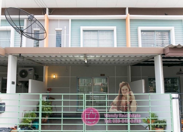 MD3005 ขาย ทาวน์เฮ้าส์ ไลฟ์ ทาวน์โฮม ห้วยกะปิ บางเเสน ชลบุรี ขนาด 22 ตร.วา