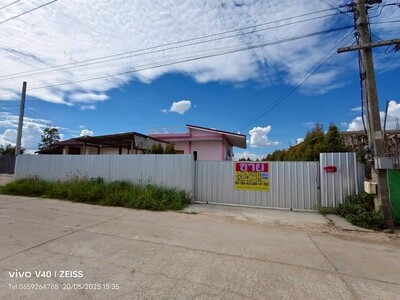 ขายบ้านเดี่ยว100 วา พร้อมเฟอร์นิเจอร์ ตรงข้ามหมู่บ้านวิมลศิริ แม่