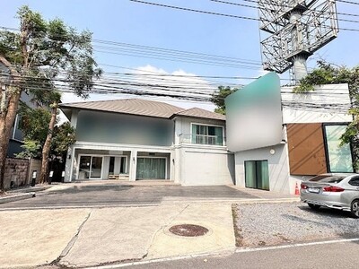 ขายบ้าน 2ชั้น ริมถนนประดิษฐ์มนูธรรม เลียบด่วนเอกมัย-รามอินทรา