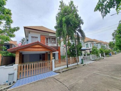 บ้านสวยพร้อมอยู่ หมู่บ้านรสิกา พื้นที่ 55.20 ตรว.