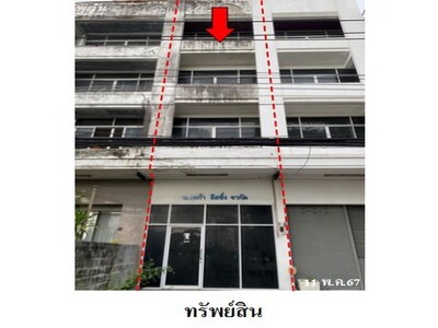 ขายอาคารพาณิชย์ 4 ชั้น ถนน สุขุมวิท ตำบล เสม็ด อ.เมืองชลบุรี  ชลบ