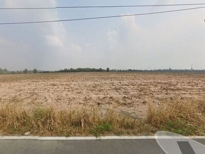 ขายที่ดินเปล่าบ้านบึง คลองกิ่ว แปลงสวย เหมาะทำหมู่บ้านจัดสรร