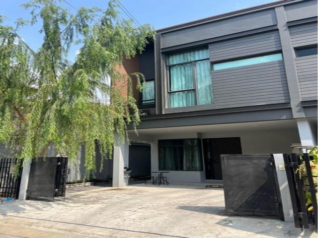 รหัสC5745 ให้เช่าทาวน์โฮม 2ชั้นหลังมุม หมู่บ้านเวิร์ฟ พระราม9  ถนนกาญจนาภิเษก สะพานสูง