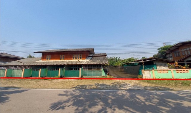 ขายบ้านครึ่งตึกครึ่งไม้  อำเภองาว ลำปาง (PKK02-15336)