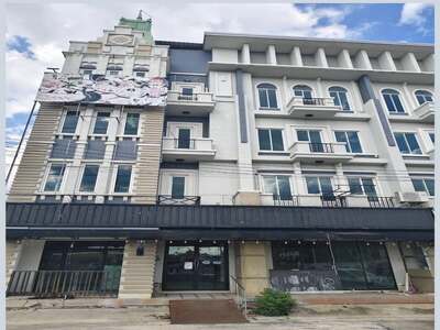 ให้เช่าอาคาร 4.5 ชั้น 2 คูหา 520 ตรม. พร้อมลิฟต์ ติดถนนหทัยราษฎร์