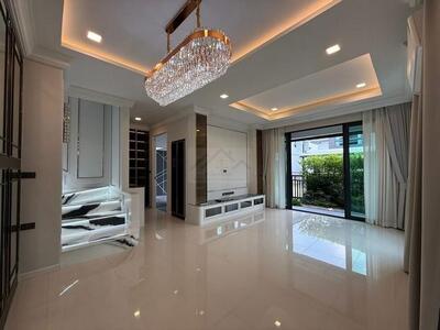 P1137 ขาย บ้านเดี่ยว โครงการ Grand Britania แกรนด์ บริทาเนีย