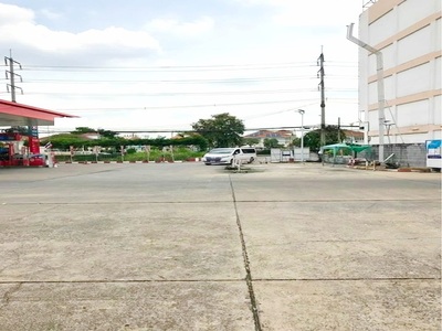 เดอะ มอลล์ งามวงศ์วาน 930 ม.ให้เช่าที่ดินแปลงสวย ติดถนนใหญ่ประชาช