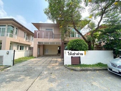 ให้เช่าบ้านเดี่ยวพร้อมอยู่ หมู่บ้านเดอะบูเลอวาร์ด  ศรีราชา ชลบุรี