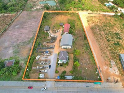 ขายที่ดินแปลงสวย พร้อมสิ่งปลูกสร้าง บางเสร่ สัตหีบ ชลบุรี