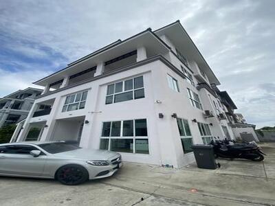 ให้เช่าอาคารพาณิชย์ 3 ชั้น 2 คูหา ในซอยพระราม 2 ซอย 60 พื้น SPC ล