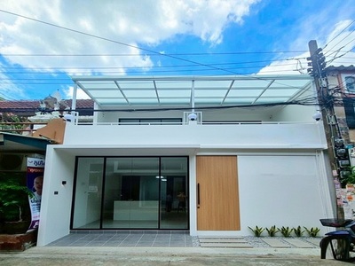 MRT สุทธิสาร  รร.นานาชาติรีเจนท์ 1.2 กม. ประชาราษฏร์บำเพ็ญ 12-18  MRT สุทธิสาร  รร.นานาชาติรีเจนท์ 1.2 กม. ประชาราษฏร์บำเพ็ญ 12-18