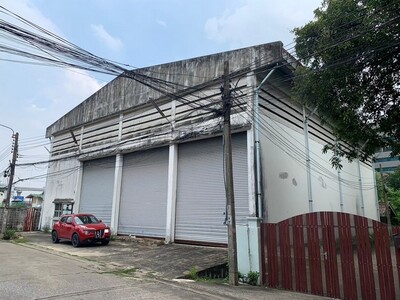 ให้เช่าโกดัง 437ตร.ม.ย่านแจ้งวัฒนะหลักสี่ ใกล้MRT ศูนย์ราชการ 
