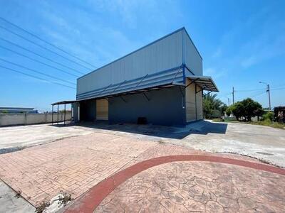 ขายโกดัง เนื้อที่ 1 ไร่ พร้อมสำนักงาน ย่านไทรน้อย นนทบุรี ขายโกดัง เนื้อที่ 1 ไร่ พร้อมสำนักงาน ย่านไทรน้อย นนทบุรี