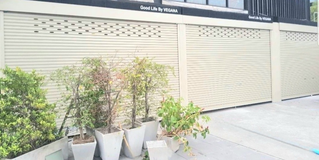 ช่างซ่อมประตูม้วนแจ้งวัฒนะ รัตนาธิเบศ094-4492830ลาดพร้าว รามคำแหง ดอนเมือง รังสิต