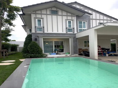 ปล่อยเช่า บ้านVillaggio3 ศรีนครินทร์บางนา 5Bed แปลงหน้า Lake