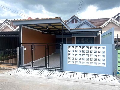 ให้เช่าทาวน์เฮ้าชั้นเดียวยี่กงษีบ้านบึง ชลบุรี