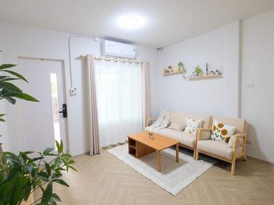 ขายทาวน์เฮ้าส์ ทาวน์โฮม Fully furnished Minimal Cozy บ้านงามเจริญ