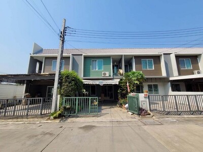 ขายทาวน์เฮ้าส์  หมู่บ้านเดอะคัลเลอร์ พรีเมี่ยม กาญจนาภิเษก-ราชพฤก