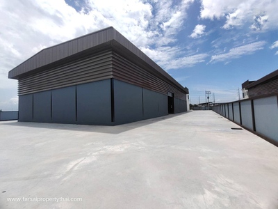 ให้เช่าโรงงานใหม่สีม่วง2ไร่ พื้นที่ 1,110 ตร.ม ถนนพระราม 2 บางโทร
