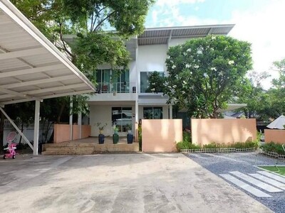 บ้านเดี่ยว 2 ชั้น หมู่บ้านเมืองทองธานีโครงการ 2 พร้อมที่ดินเปล่า 