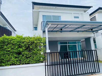 For Rent : Kohkaew, 2-story semi-detached house, 3B3B
