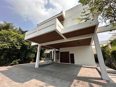 BH3908 ให้เช่าบ้านเดี่ยวหรู สุขุมวิท 71 ซอยปรีดีพนมยงค์ 14