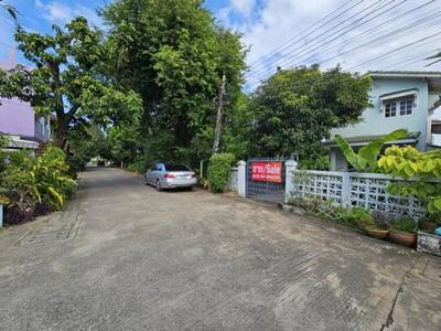 ขายที่ดินซอยติวานนท์-ปากเกร็ด 27 หน้าที่ติดถนนซอย 