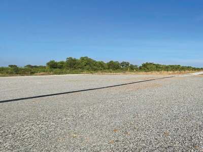 ที่ดินแปลงใหญ่ ทำเลทองลาดกระบัง ใกล้สนามบินสุวรรณภูมิ 