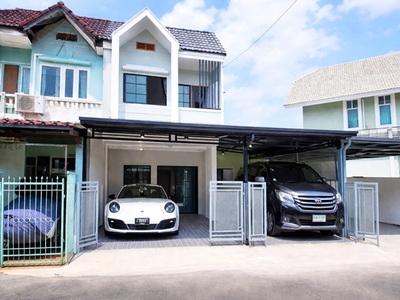 ทาวน์เฮาส์ 3นอน หลังมุม30ตสินแพทย์เสรี รามอินทรา115 MRTเศรษฐบุตร 