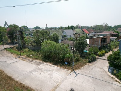 ขายที่ดิน หมู่บ้านน้ำผึ้งวิลล่า 105.3 ตร.วา ตำบลหนองผึ้ง อำเภอสาร