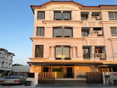 Home Office For Sale บ้านกลางเมืองพระราม9-ลาดพร้าว ย่านทาวน์อินทา