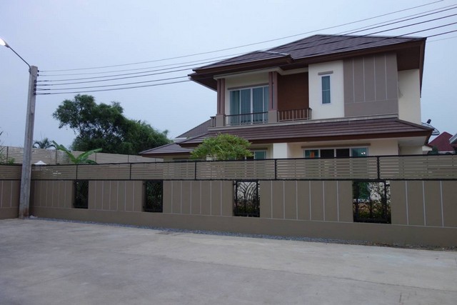 ขายบ้านเดี่ยว หมู่บ้านบุษราคัม เรสซิเดนซ์ พุทธมณฑล สาย3 ศาลาธรรมสพน์ 
