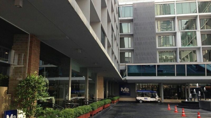 ขาย โรงแรมMA HOTEL ถนน สุรวงศ์ ห้องพัก 243 ห้อง ขาย 600 ล้าน