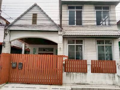  ขาย บ้านแฝด ม. ศรีฟ้า ซ. ลาดพร้าว 101 แยก 33 คลองจั่น บางกะปิ 