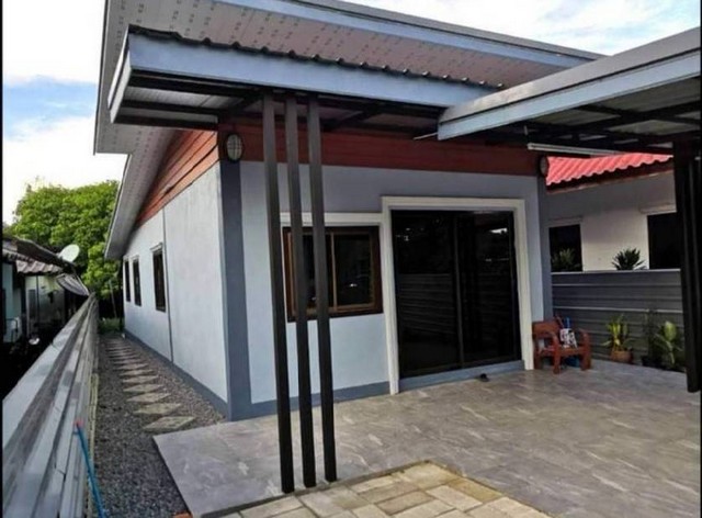 โซนอ.สันป่าตอง บ้านต้นผึ้ง  ต.ยุหว่า จ.เชียงใหม่ หลังตลาดมะจำโรง ทำเลดี