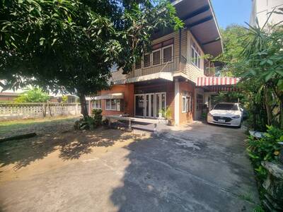 WW484 ขาย ที่ดินพร้อมสิ่งปลูกสร้าง ซอยอุดมสุข56 แยก13 ใกล้ BTS อุดมสุข