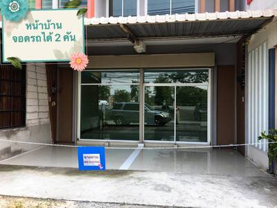 ขายด่วน! ตึกแถว 3 ชั้น ทำเลทอง ถนนสันกำแพงสายใหม่