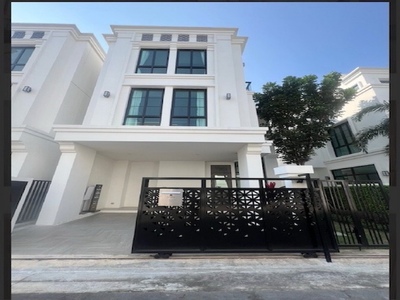 BH3629 ให้เช่าบ้านเดี่ยว 3 ชั้น โครงการ The Master เอกมัย–สุคนธสว