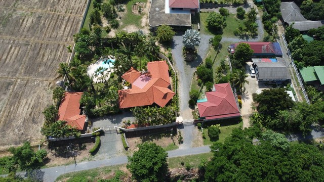 ขายบ้านสวนพื้นที่เหลือๆ เหมาะทำที่พัก บ้านสวน วิวสวยมองจากดาดฟ้าชั้น2