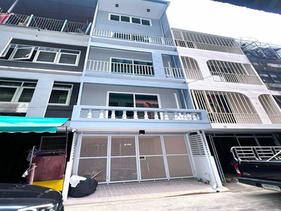 สุขุมวิท89-97 TSอ่อนนุช 900ม.ให้เช่าอาคาร 5 ชั้น 19 ตร.วา. 369ตร.